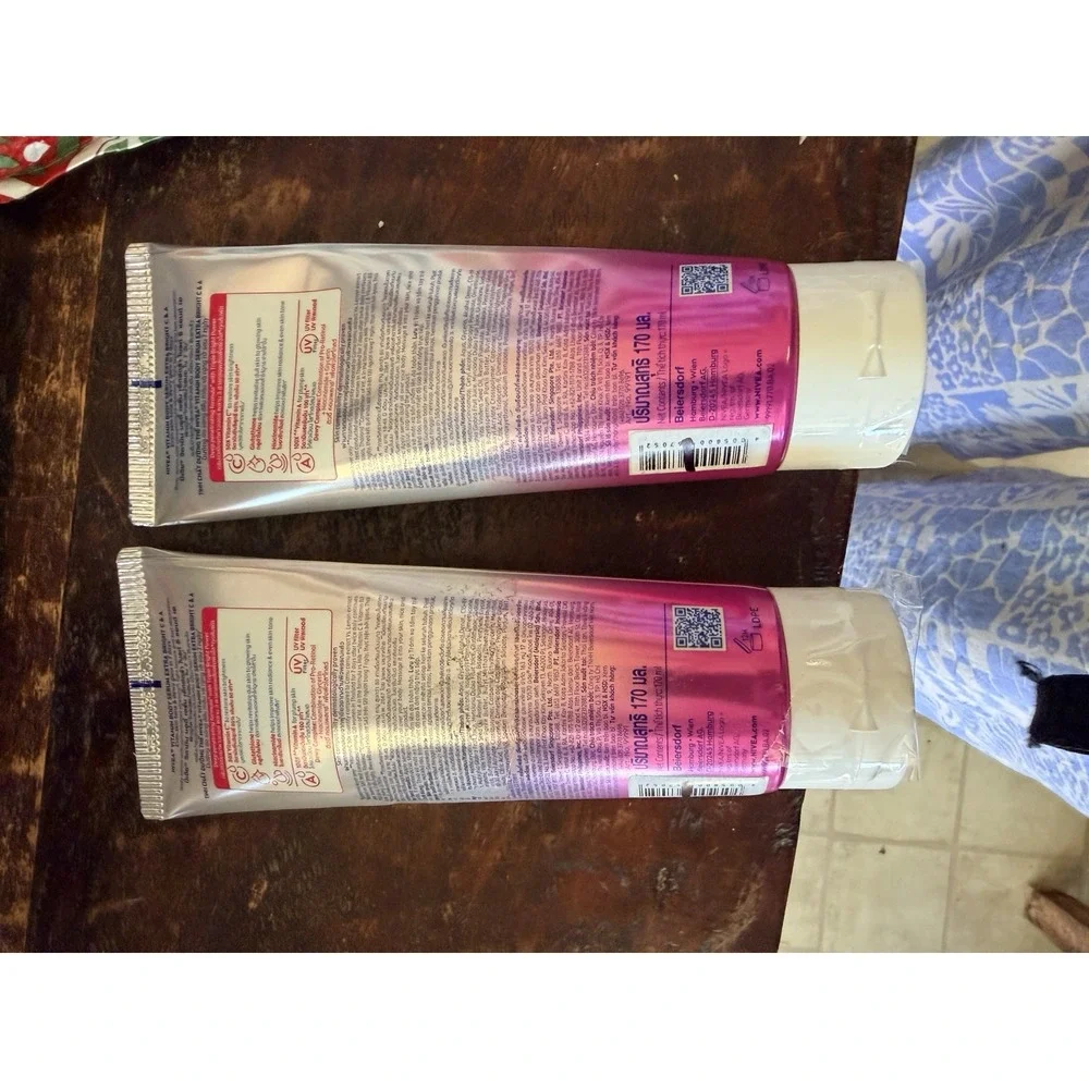 NIVEA Extra Bright C & A Dewy Glow Vitamin Body Serum 170ml Thailand 2 Pack